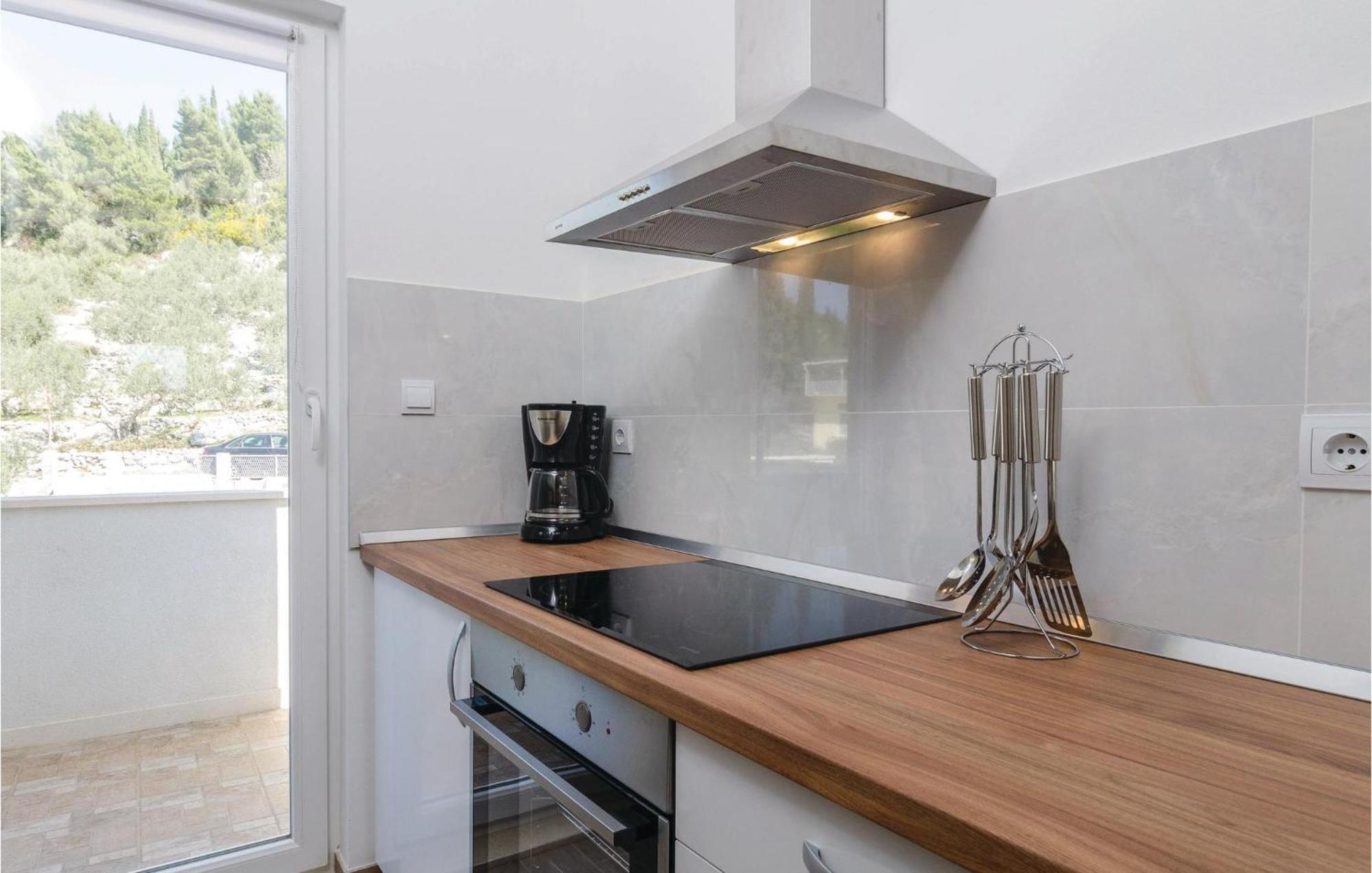 Nice Apartment In Blace With Wifi Exterior photo